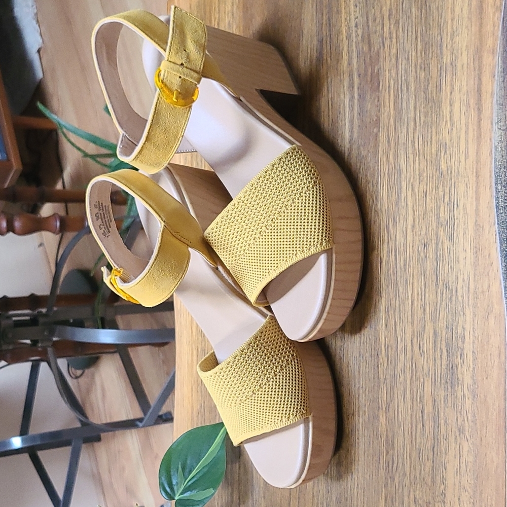 Yellow Dr.Scholls Platform Heels